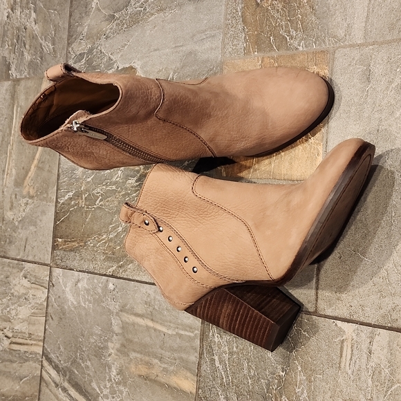 Coach Haven Tan Leather Ankle Heel Boot - Picture 1 of 4